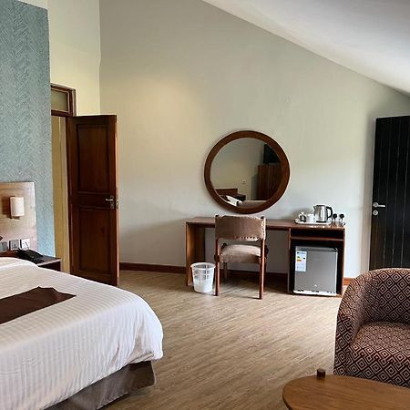 Morogoro Hotel Luaran gambar