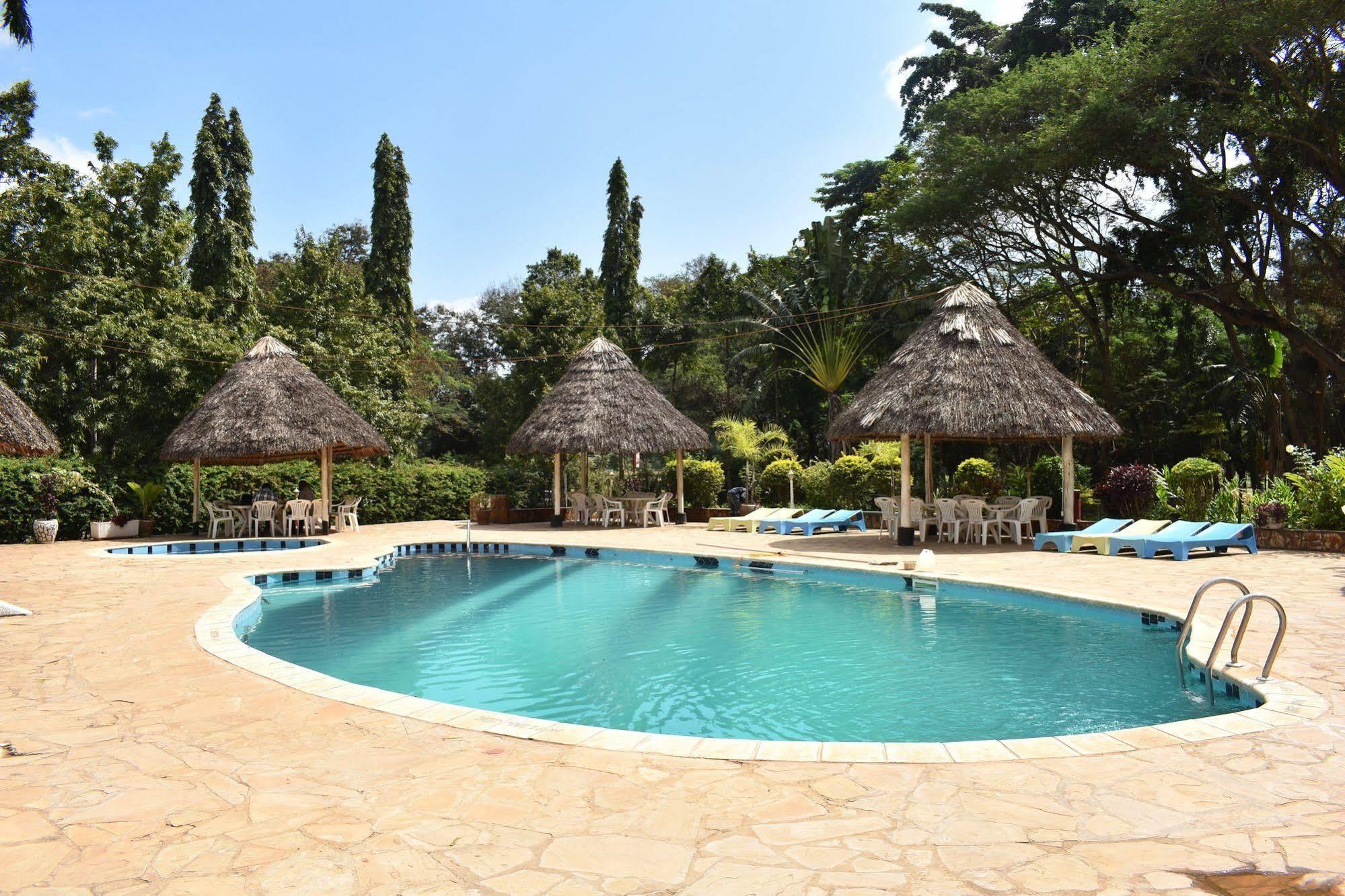 Morogoro Hotel Luaran gambar